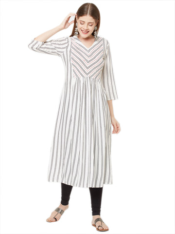 Women Straight Fit Woven Rayon Printed Flared Kurta