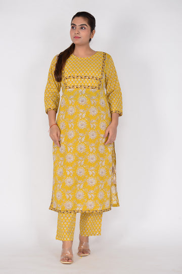 Printed Straight Fit Woven Cotton Ethnic Kurta Pant Set