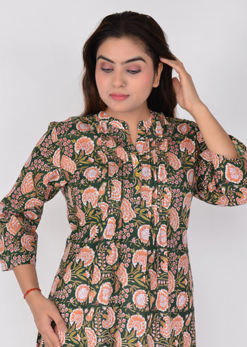 Floral Printed Woven Cotton Pin Tuck Kurta for Women