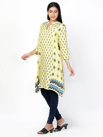 Women Straight Fit Woven Rayon Printed Ethnic Kurti