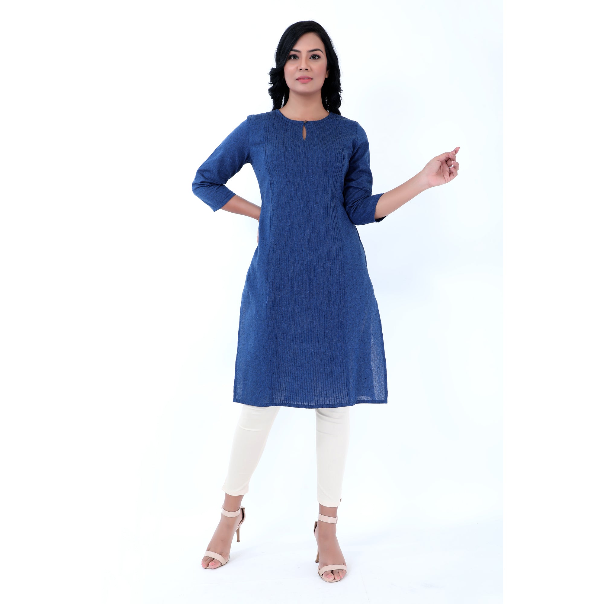 Women Woven Yarn Dyed Solid Straight Kurta