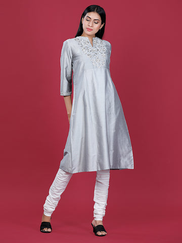 Women Woven Viscose Blend Grey Embroidered Kurta