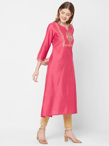 Women Woven Viscose Blend Fuchsia Embroidered Straight Kurta