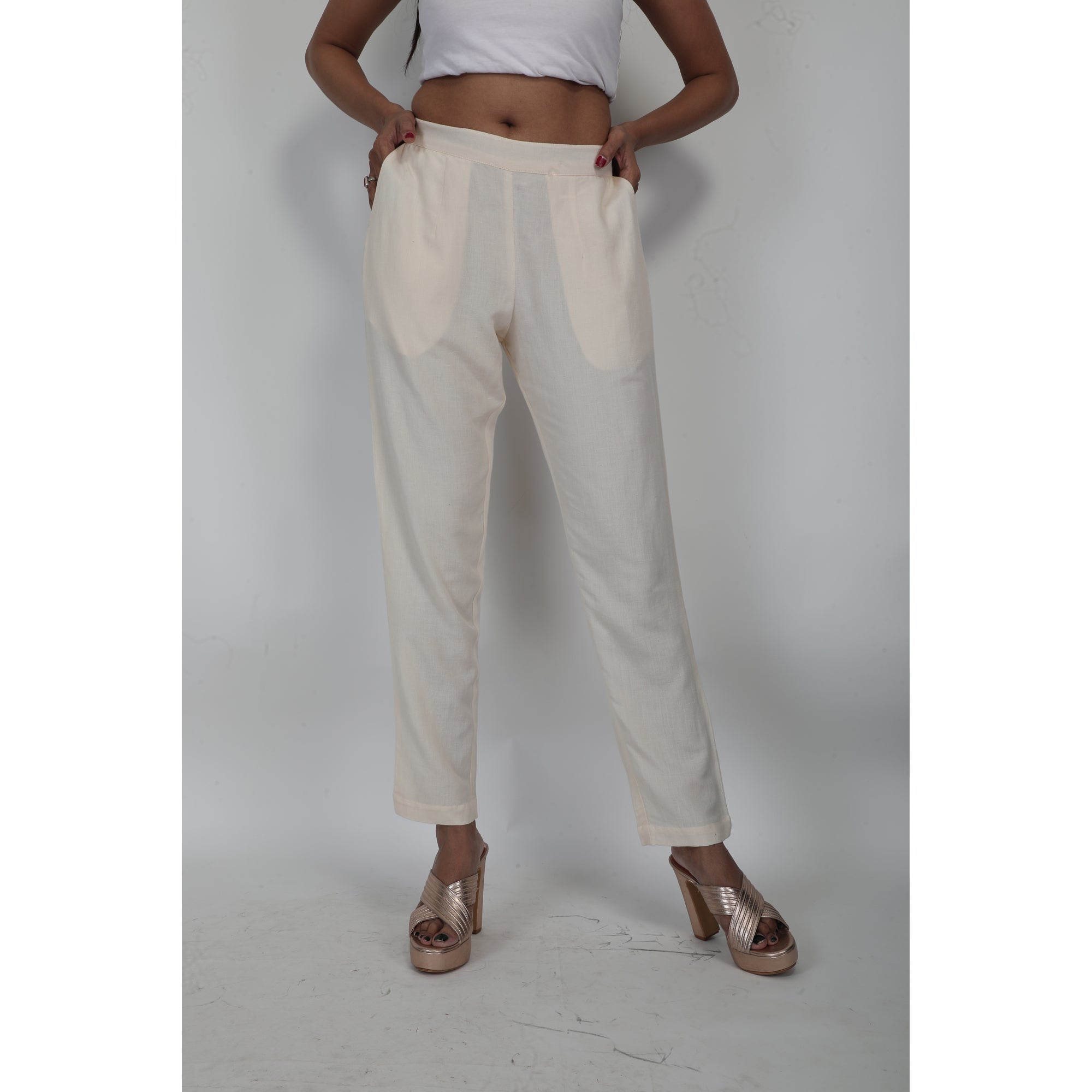 Women Woven Rayon Flex Straight Fit Pant